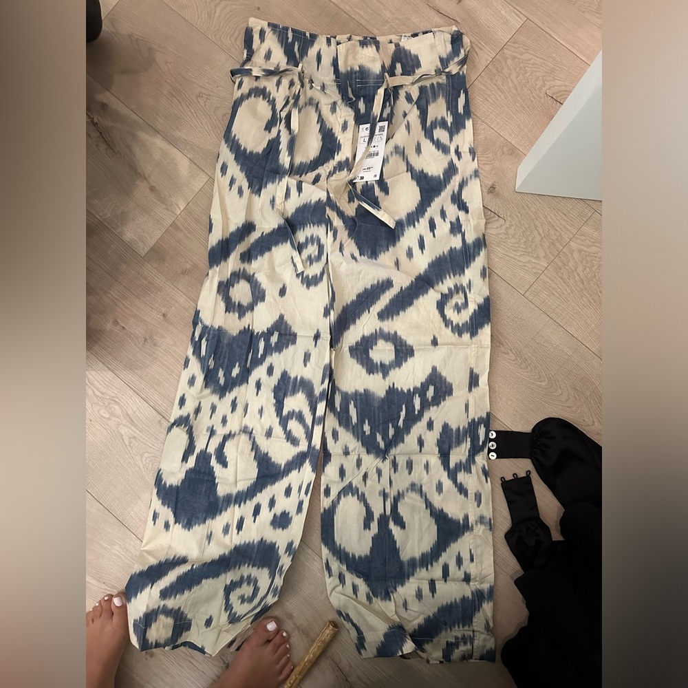 High waisted pants